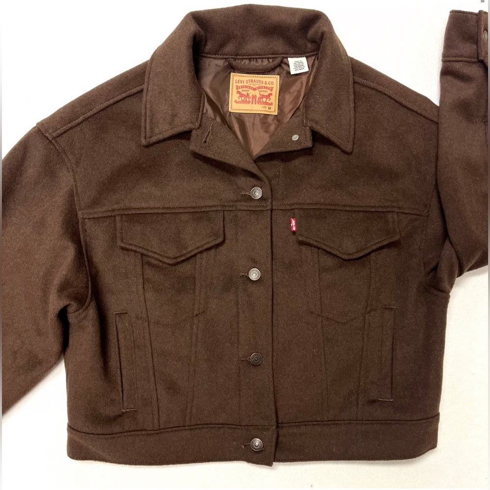 Levi's Wool Baby Bubble Oversized
Visit Trucker Jacket